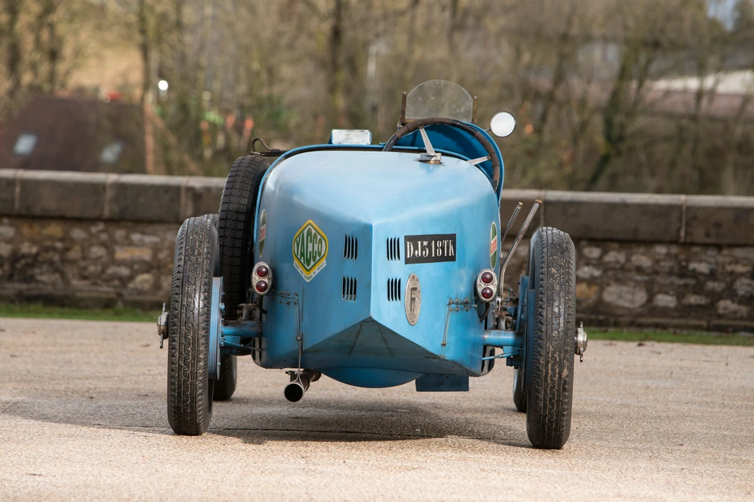 Bugatti - Image 11 of 31