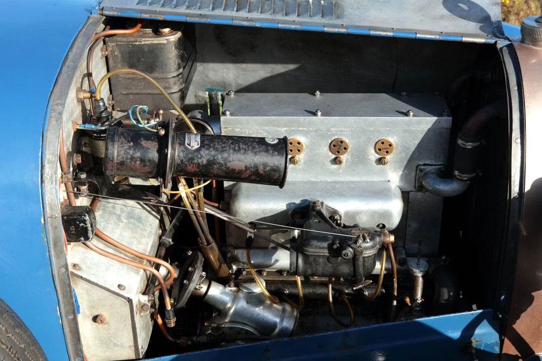 Bugatti - Image 20 of 31