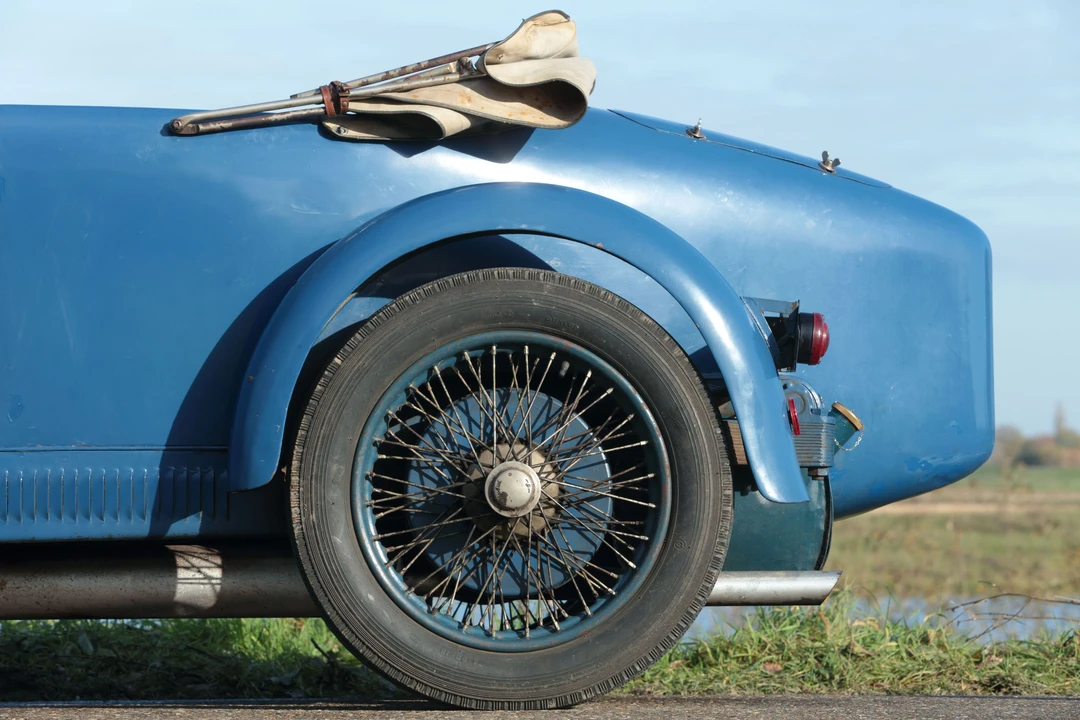 Bugatti - Image 12 of 31