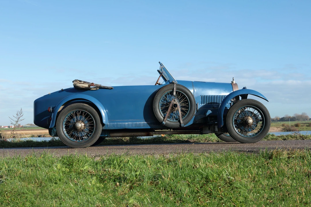 Bugatti - Image 4 of 31