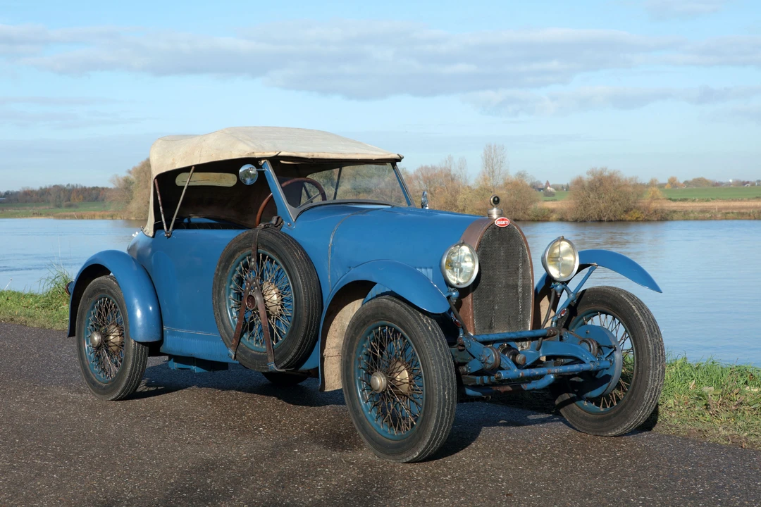 Bugatti - Image 11 of 31