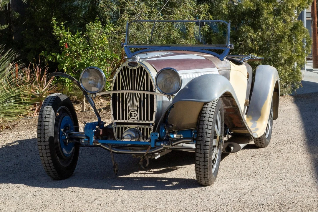 Bugatti - Image 4 of 31