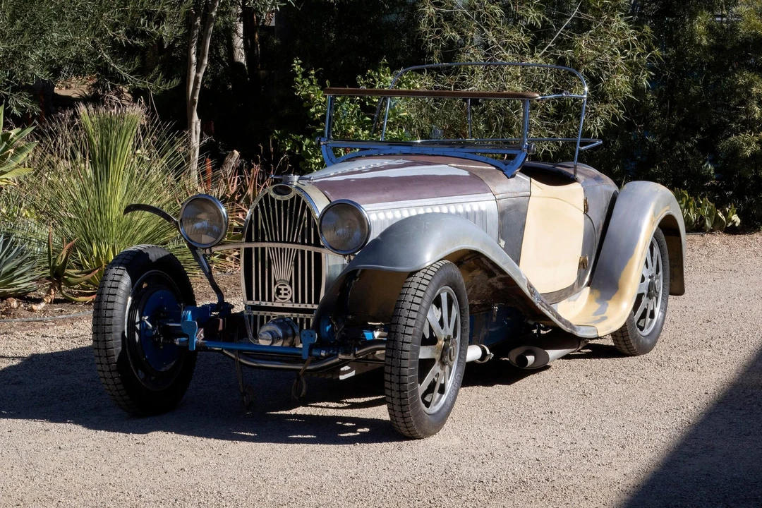 Bugatti - Image 5 of 31