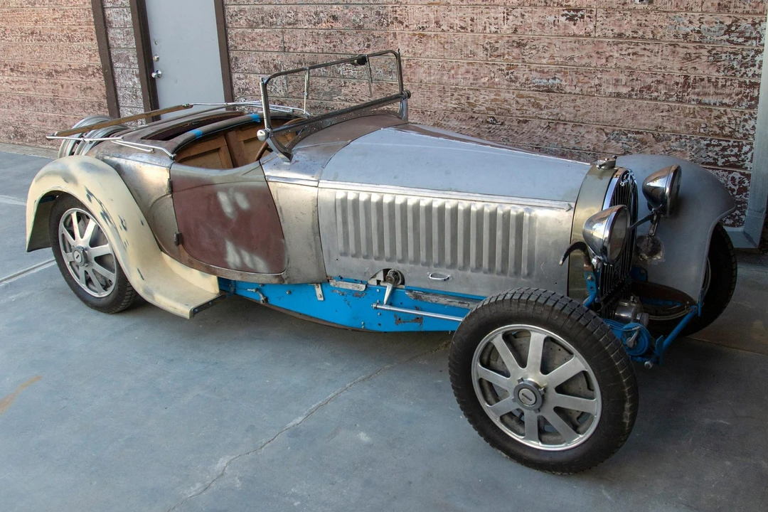 Bugatti - Image 26 of 31