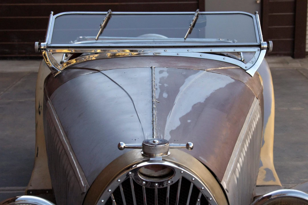 Bugatti - Image 30 of 31