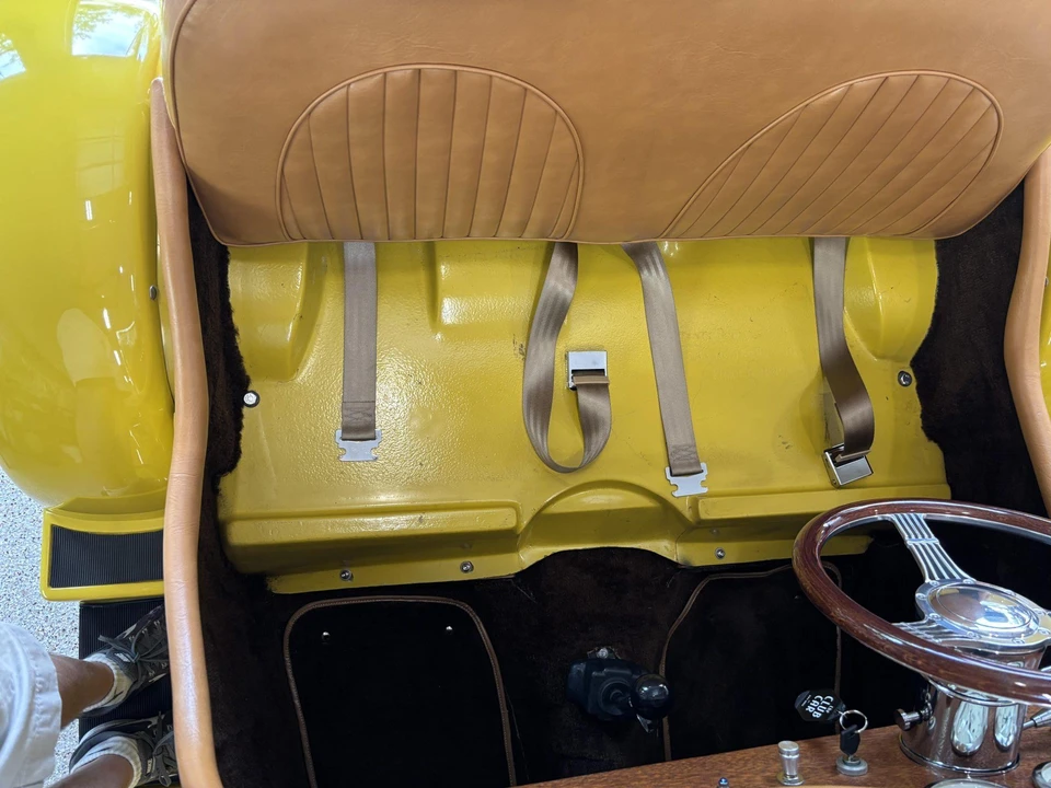 Bugatti - Image 28 of 31