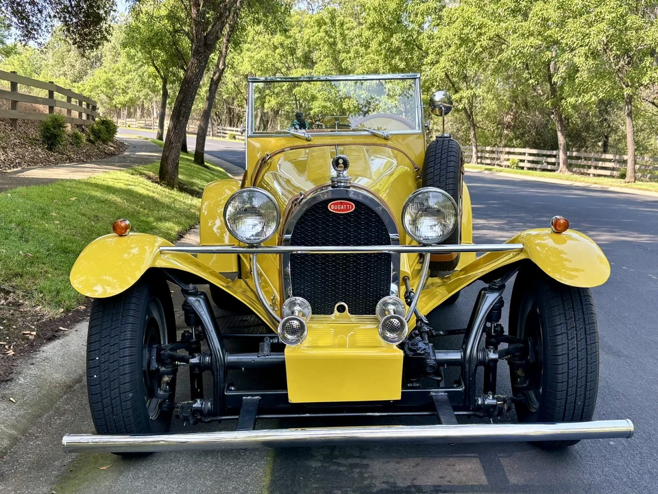Bugatti - Image 14 of 31