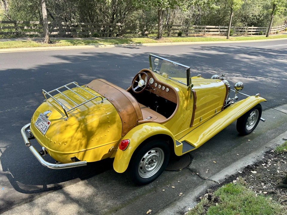 Bugatti - Image 8 of 31