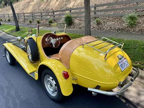 Bugatti - Image 4 of 31