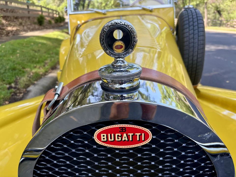 Bugatti - Image 15 of 31