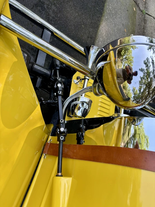Bugatti - Image 16 of 31