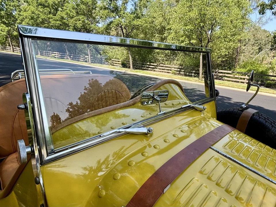 Bugatti - Image 21 of 31