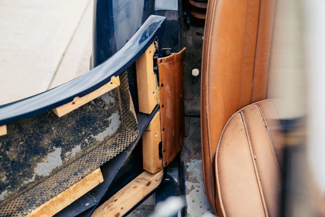 Bugatti - Image 6 of 31