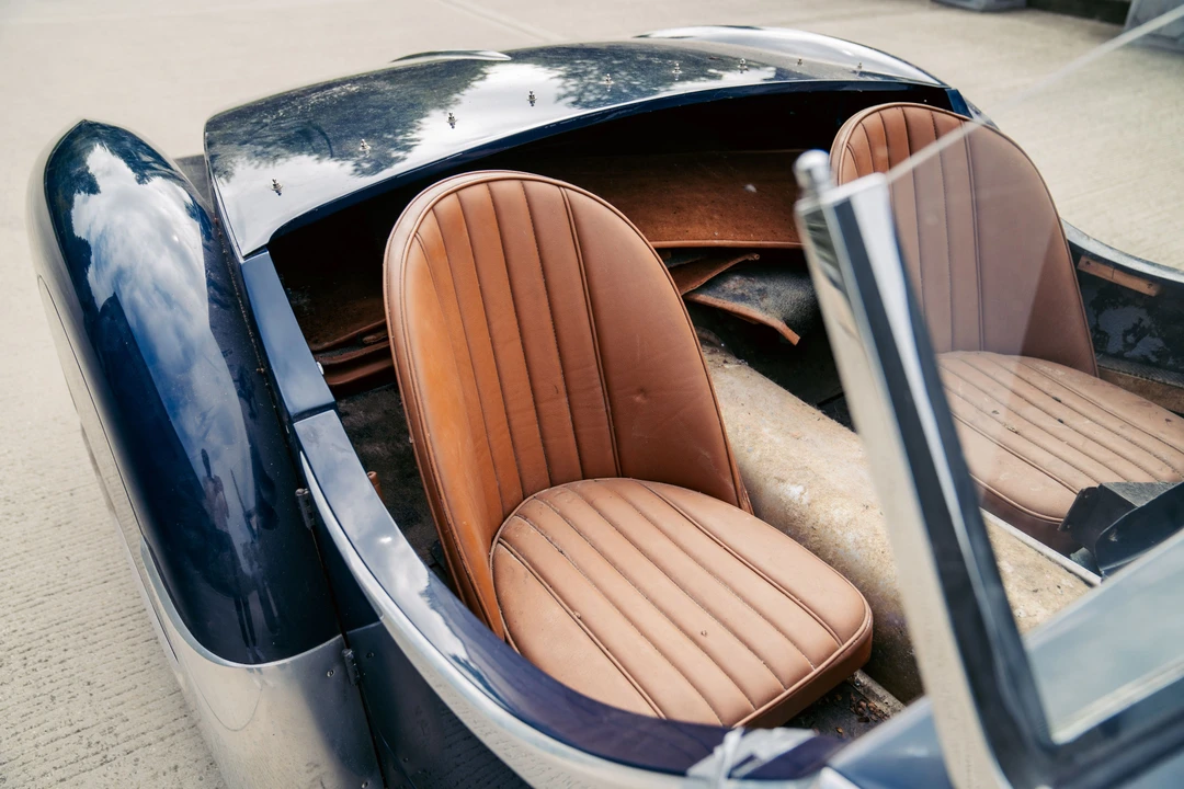 Bugatti - Image 15 of 31