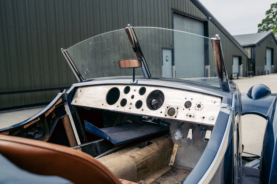 Bugatti - Image 21 of 31