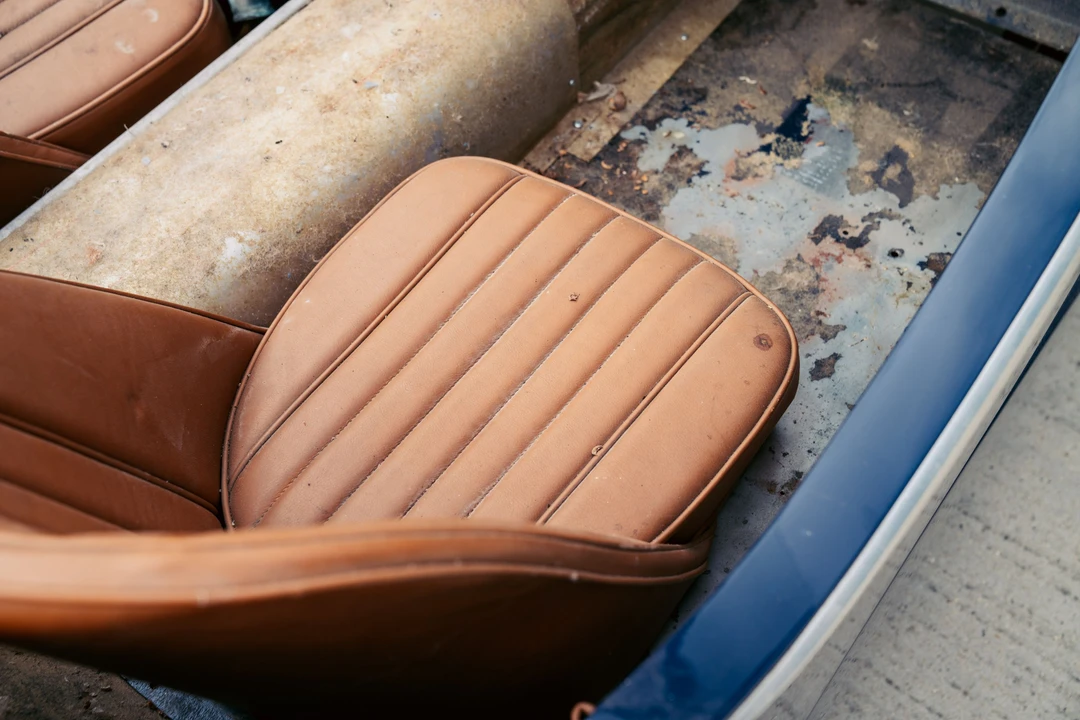Bugatti - Image 22 of 31
