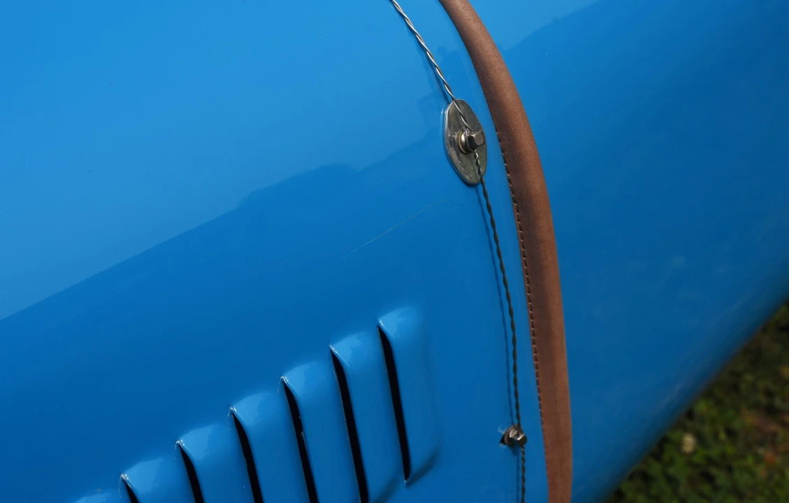 Bugatti - Image 19 of 31
