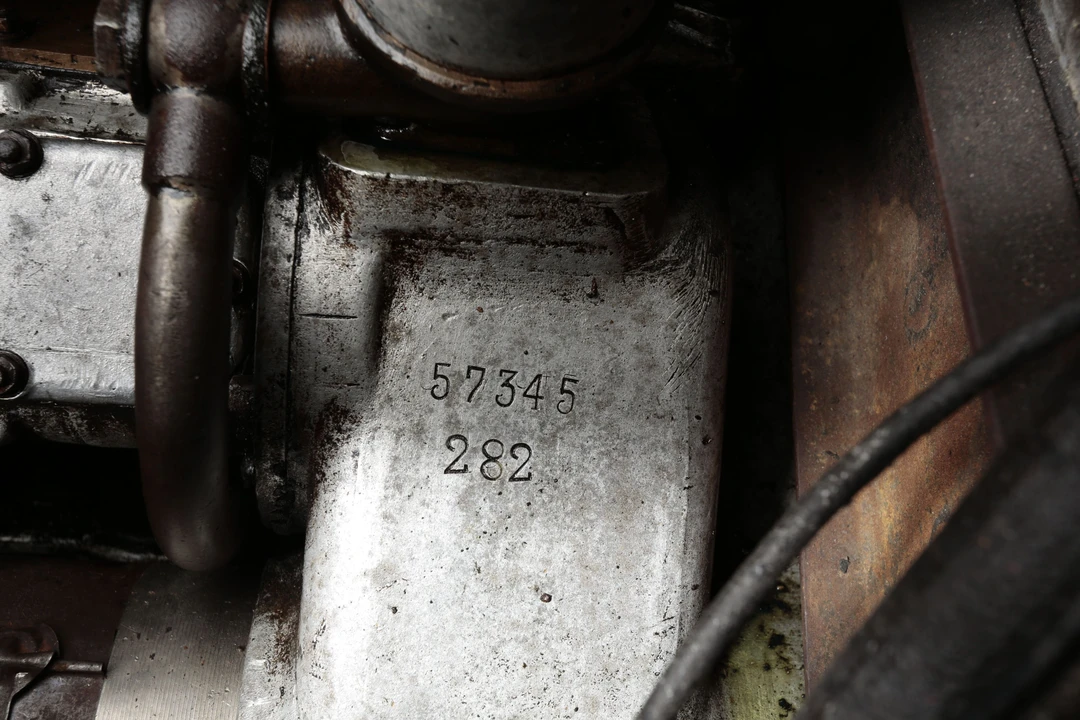 Bugatti - Image 21 of 28