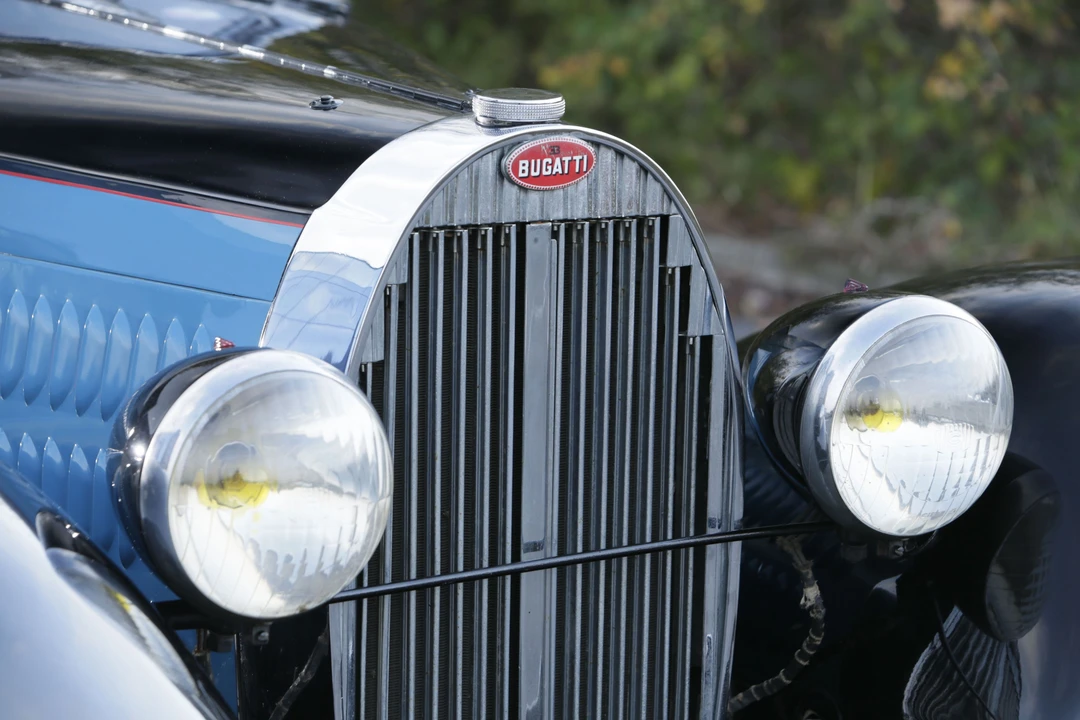 Bugatti - Image 23 of 28