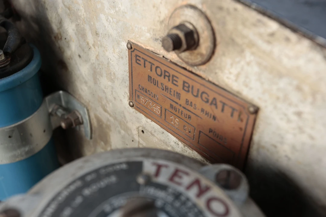 Bugatti - Image 22 of 28