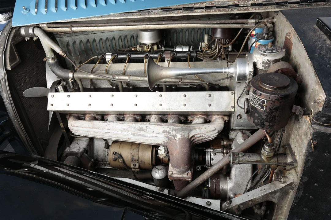 Bugatti - Image 18 of 28