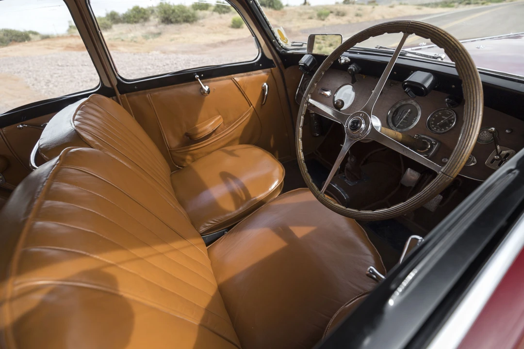 Bugatti - Image 21 of 31