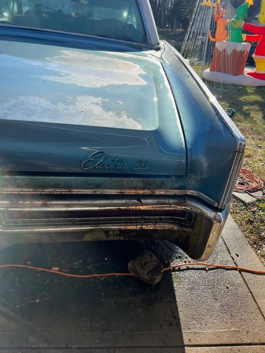 Buick Electra - Image 6 of 10