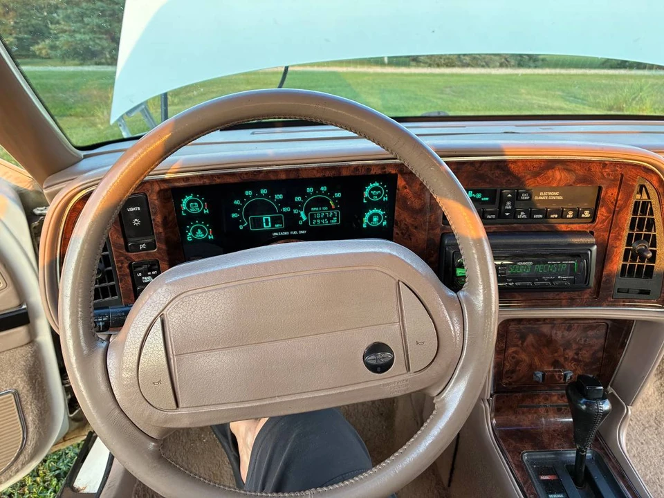 1991 Buick Riviera 4th-7th Gen - Image 12 of 14