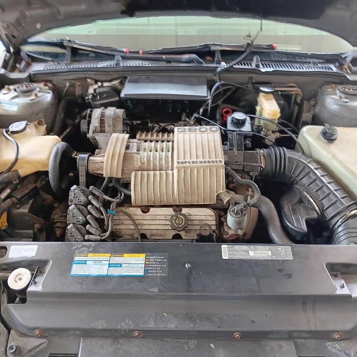 1995 Buick Riviera 8th Gen - Image 3 of 9