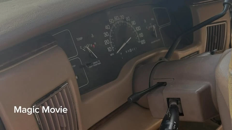 1996 Buick Roadmaster - Image 9 of 9