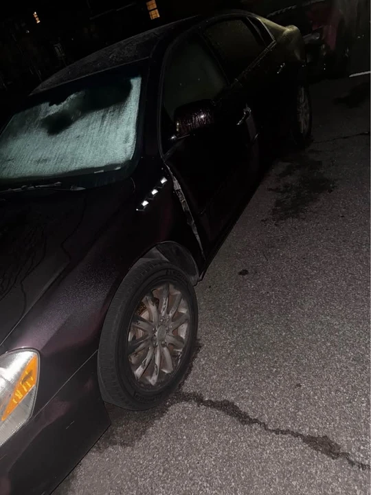 Buick LaCrosse - Image 3 of 5