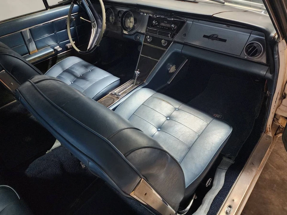 1963 Buick Riviera 1st Gen - Image 15 of 19
