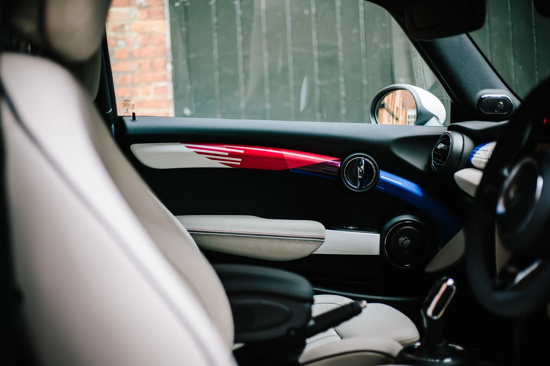 2018 Mini Mini Cooper S 3rd Gen - Image 28 of 31