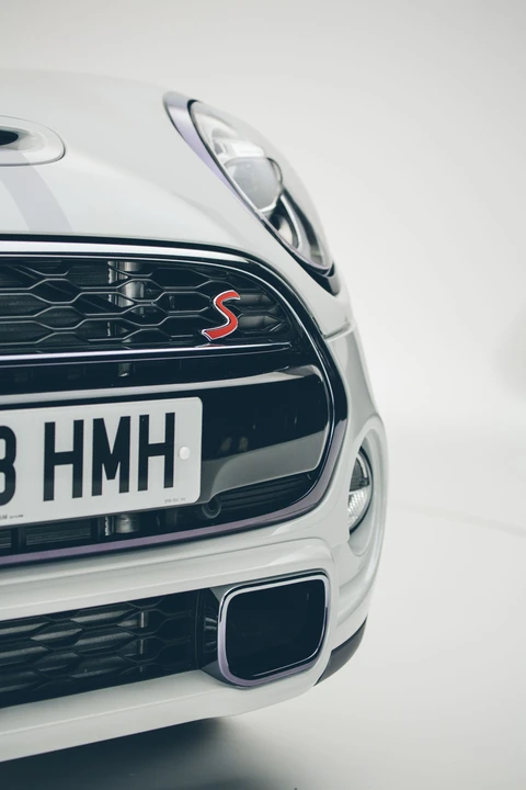 2018 Mini Mini Cooper S 3rd Gen - Image 3 of 31