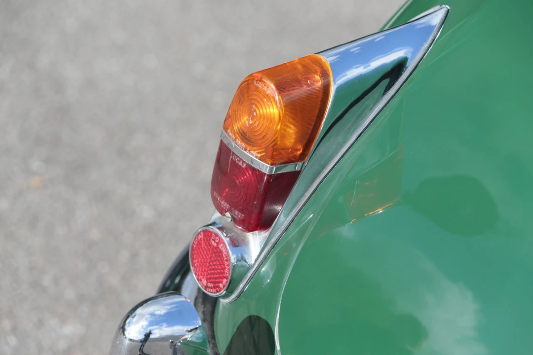 1967 Jaguar Mark II - Image 16 of 17