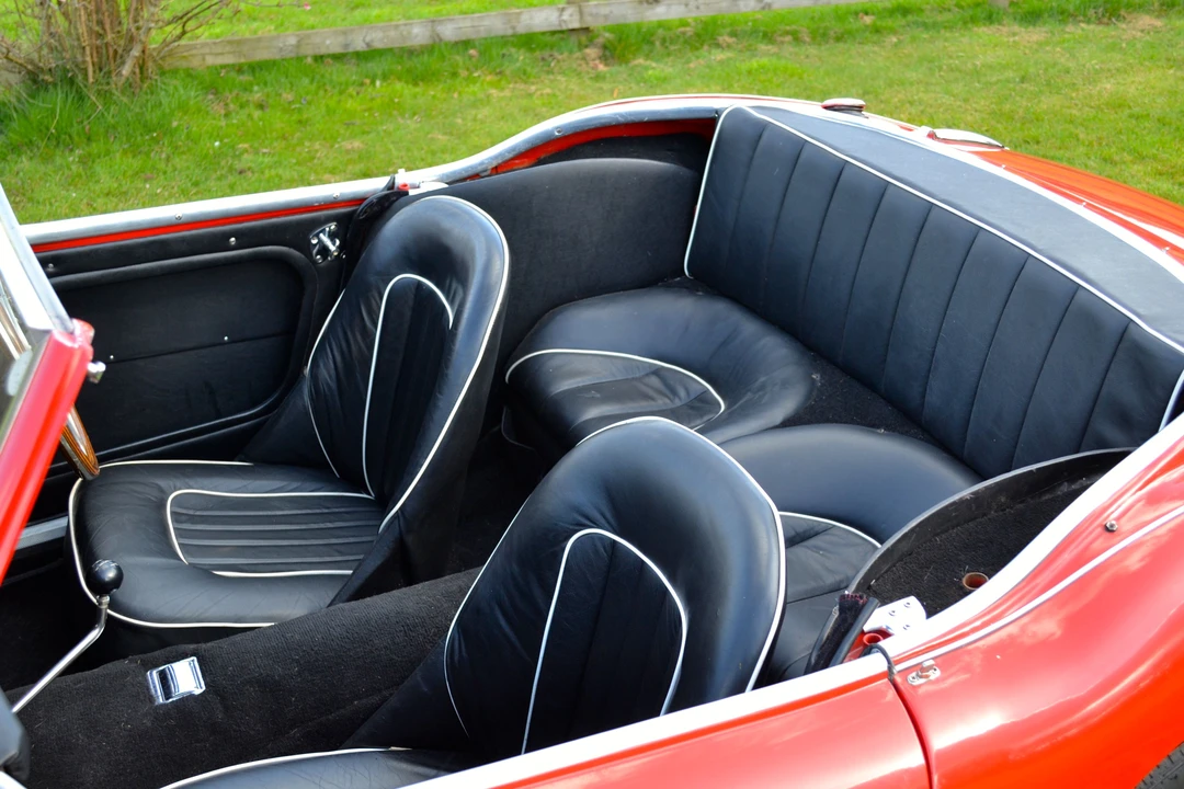 1960 Austin-Healey 3000 Mark I - Image 5 of 9