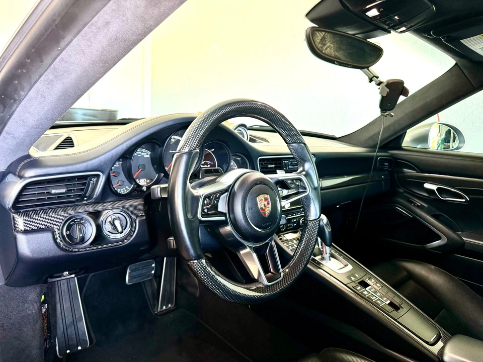 2014 Porsche 991 Turbo S - Image 23 of 31