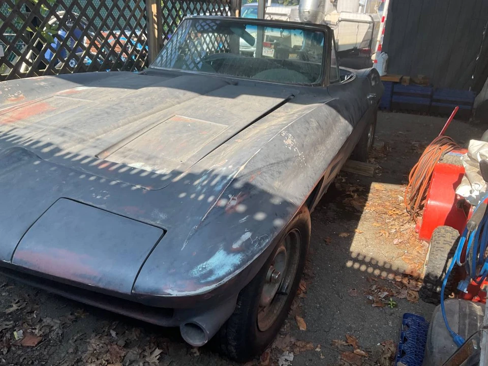 1963 Chevrolet Corvette C2 - Image 4 of 21