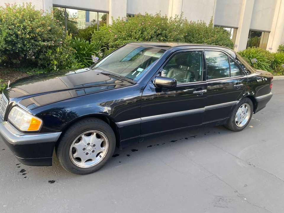 2000 Mercedes-Benz W202 C-Class - Image 3 of 14