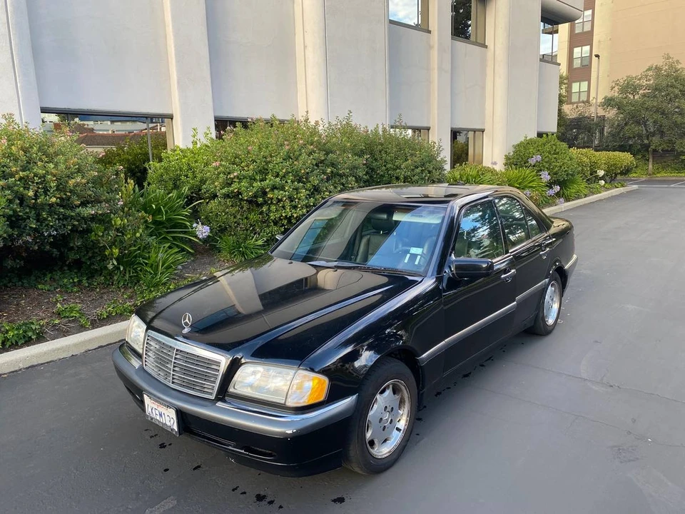 2000 Mercedes-Benz W202 C-Class - Image 2 of 14