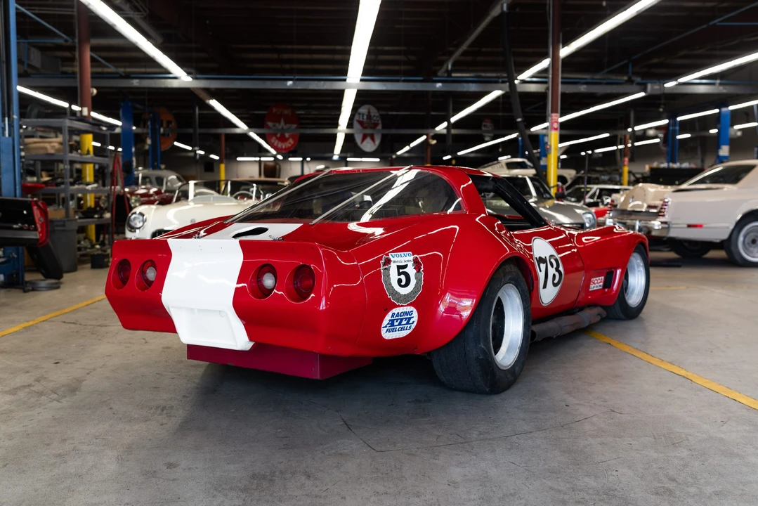 Chevrolet Corvette C3 - Image 9 of 31