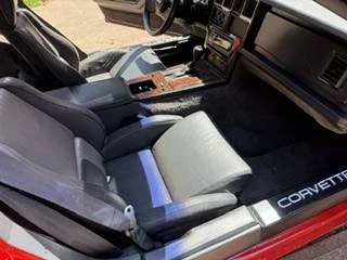 1987 Chevrolet Corvette C4 - Image 9 of 10