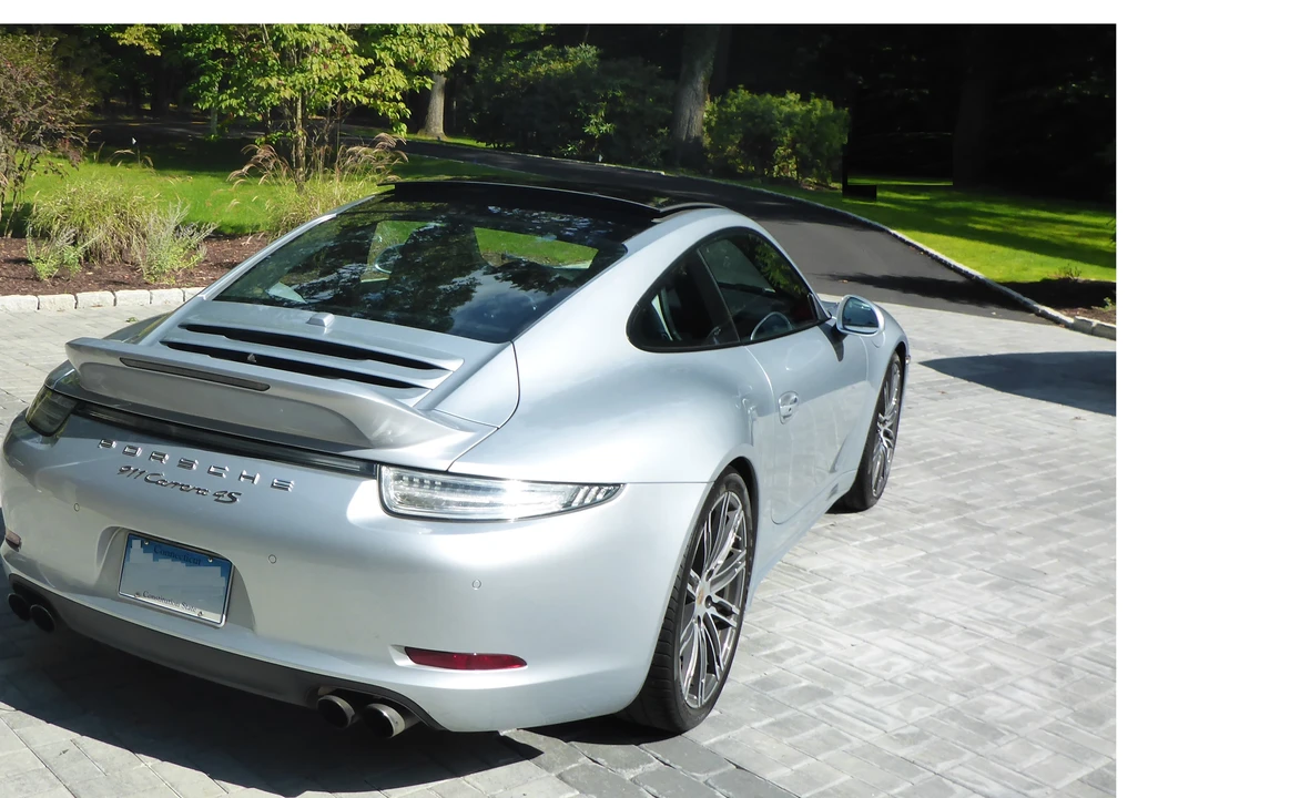 2015 Porsche 991 Carrera 4S - Image 2 of 4