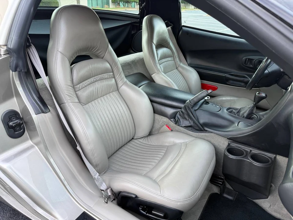 2000 Chevrolet Corvette C5 - Image 13 of 17
