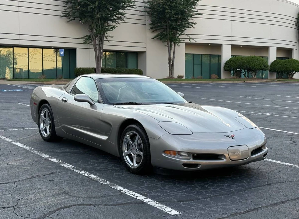 2000 Chevrolet Corvette C5 - Image 6 of 17