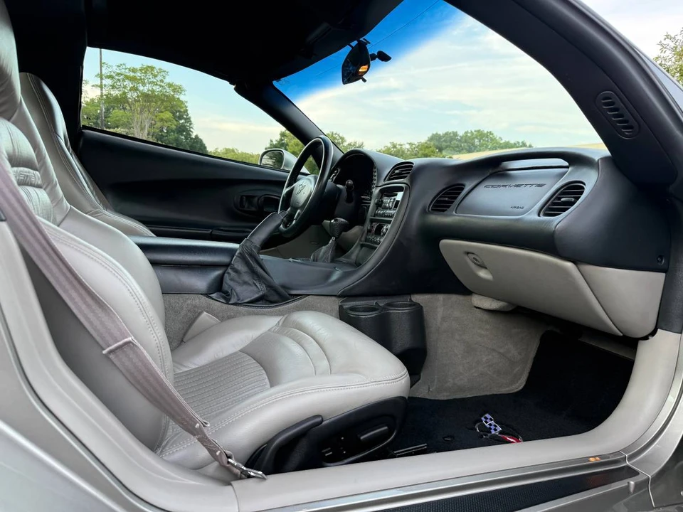 2000 Chevrolet Corvette C5 - Image 12 of 17