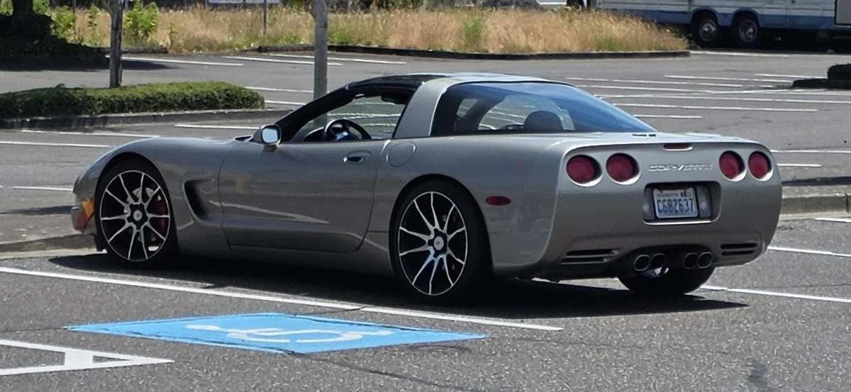 1999 Chevrolet Corvette C5 - Image 4 of 6
