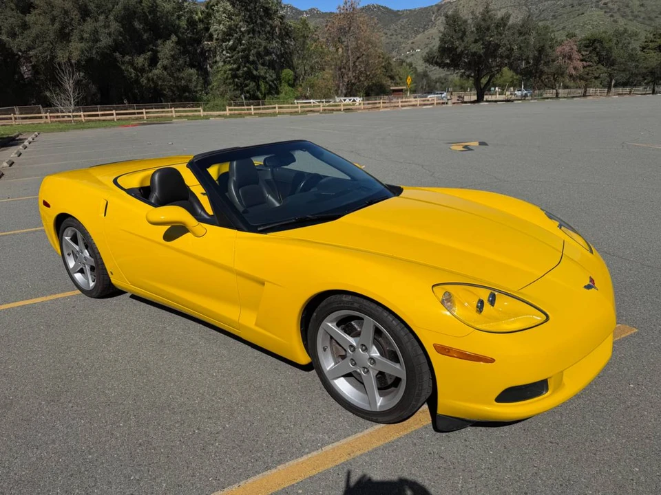 2006 Chevrolet Corvette C6 - Image 12 of 16