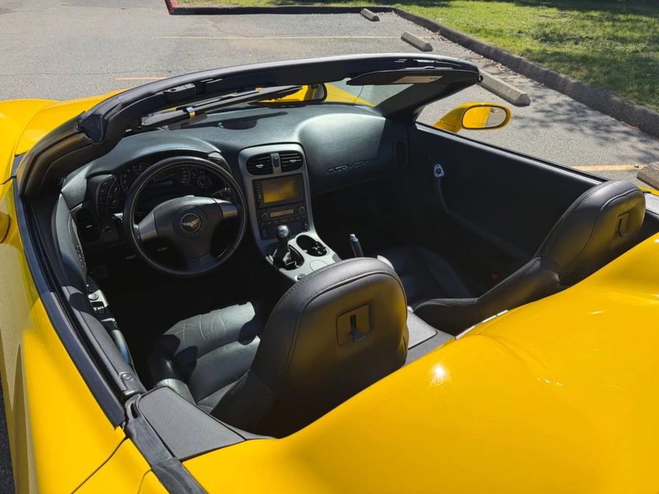 2006 Chevrolet Corvette C6 - Image 8 of 16