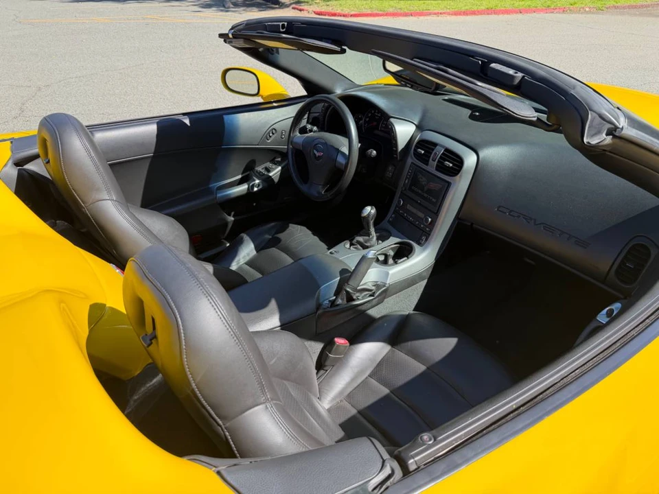 2006 Chevrolet Corvette C6 - Image 9 of 16